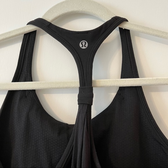 Lululemon Practice Freely Tank - Black - Size 6 - Picture 4 of 12